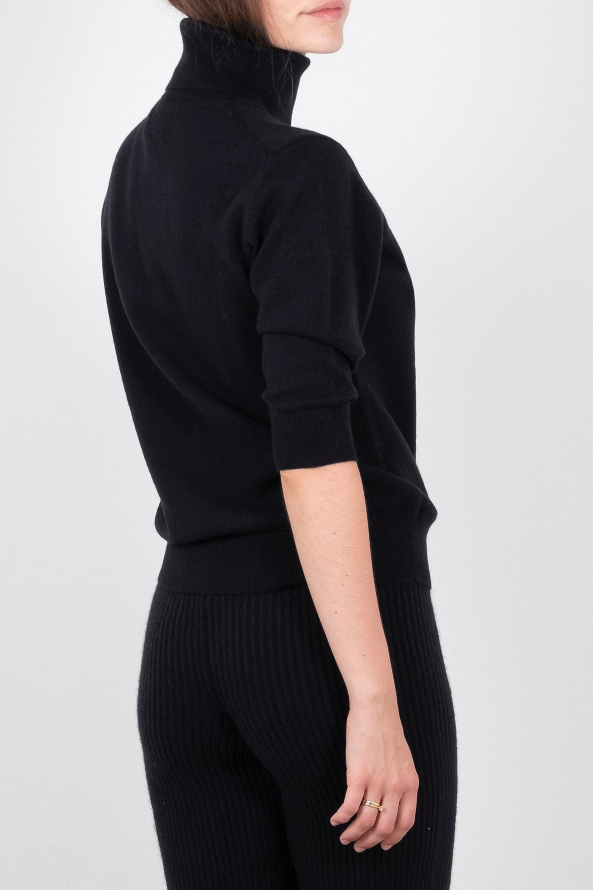 ELLE sweater