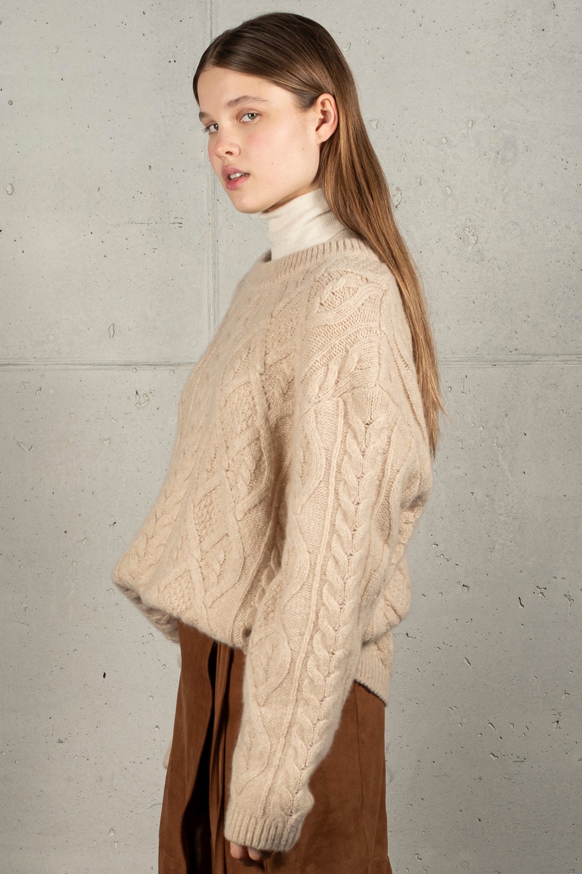 FLANN cable knit sweater