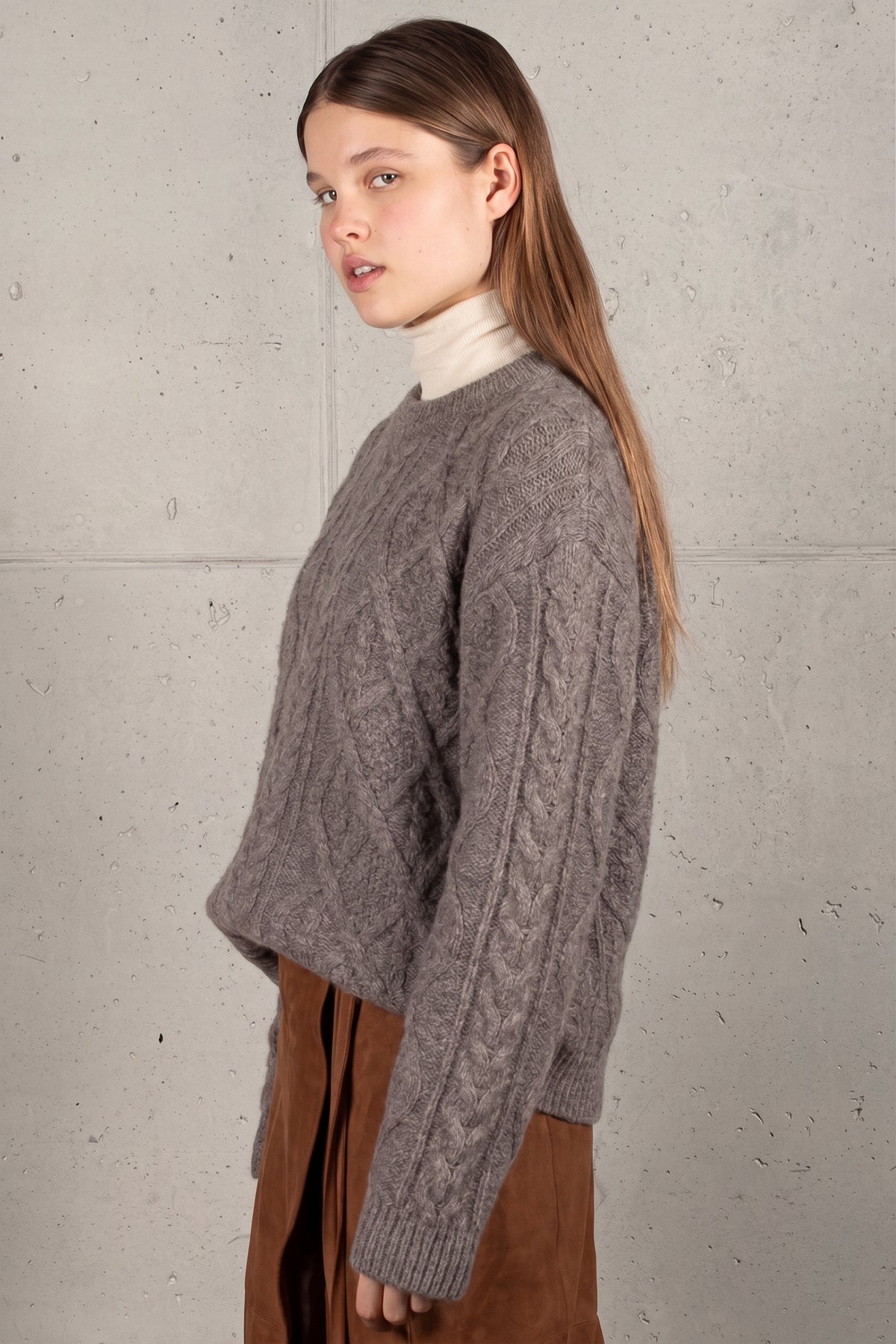 FLANN cable knit sweater