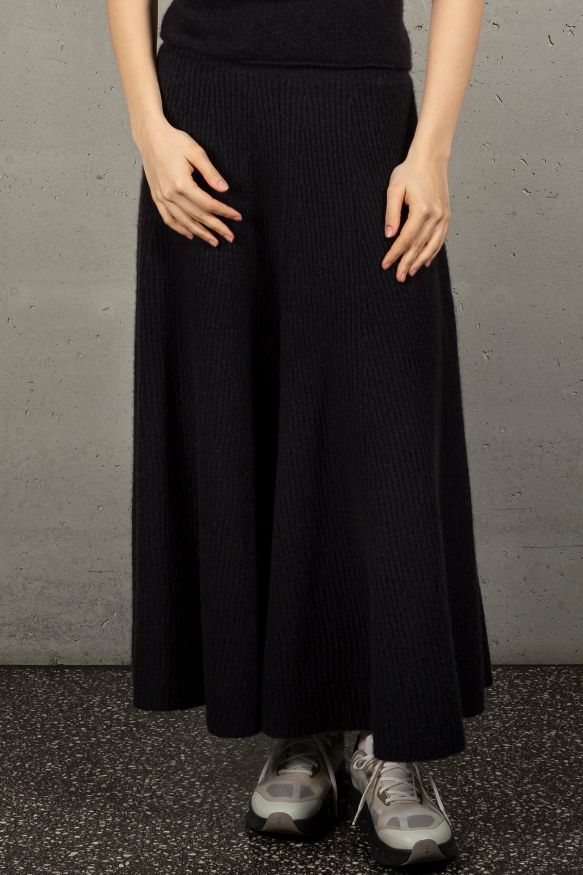wide AYNUR skirt