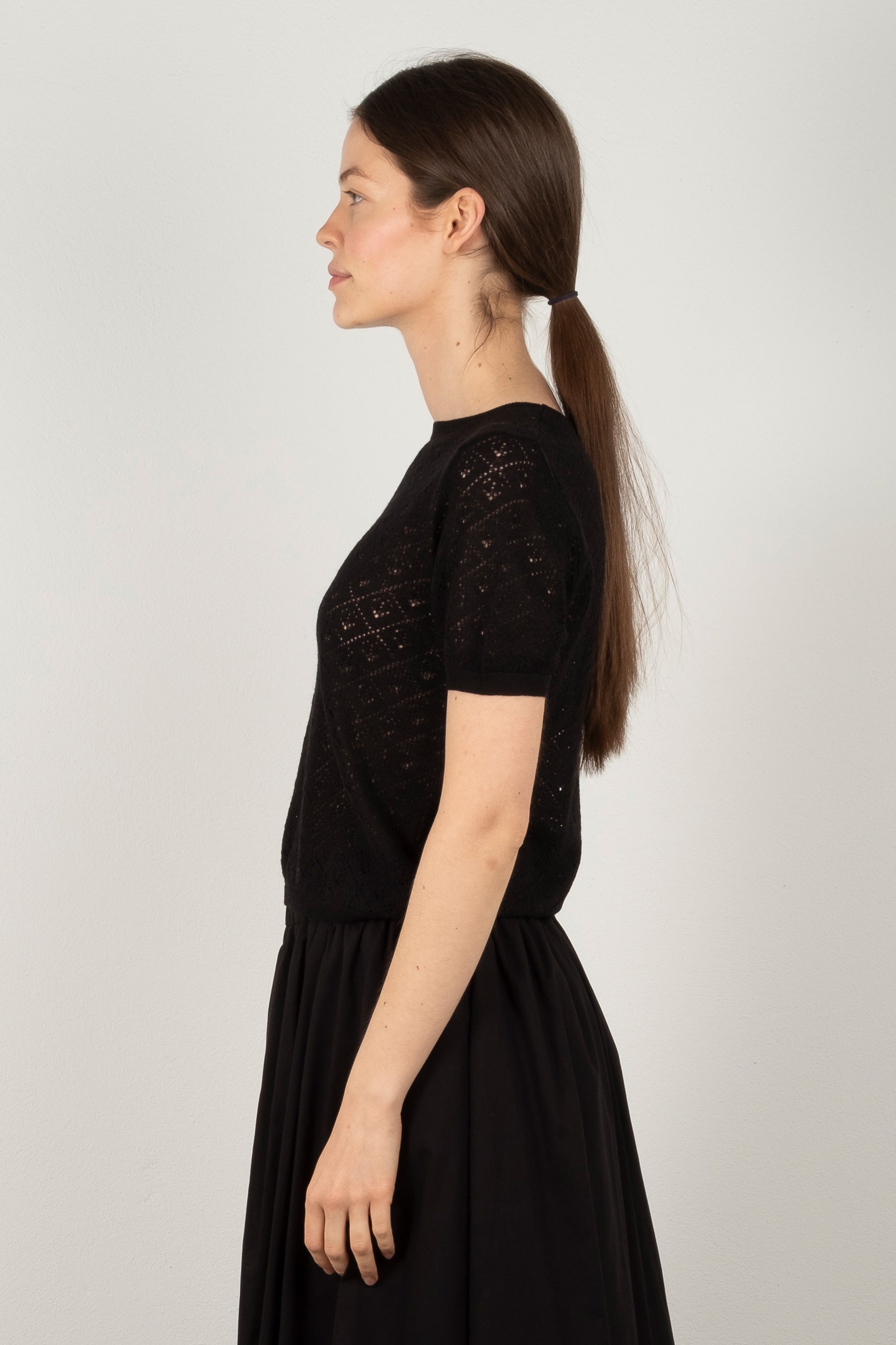 ANN top black