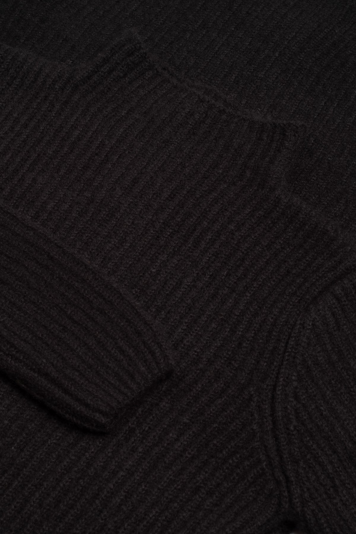 INKA sweater