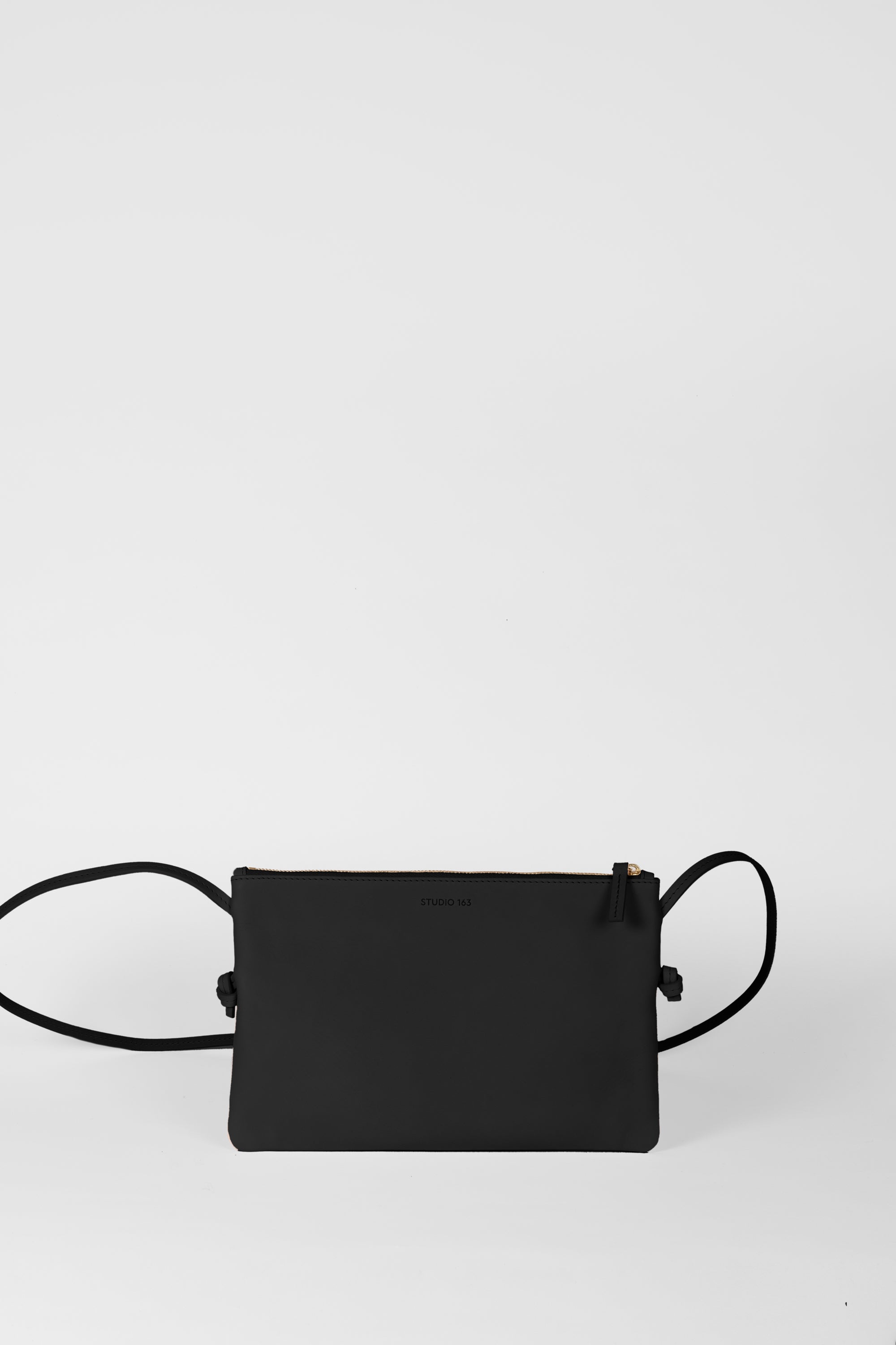 Cross bag black