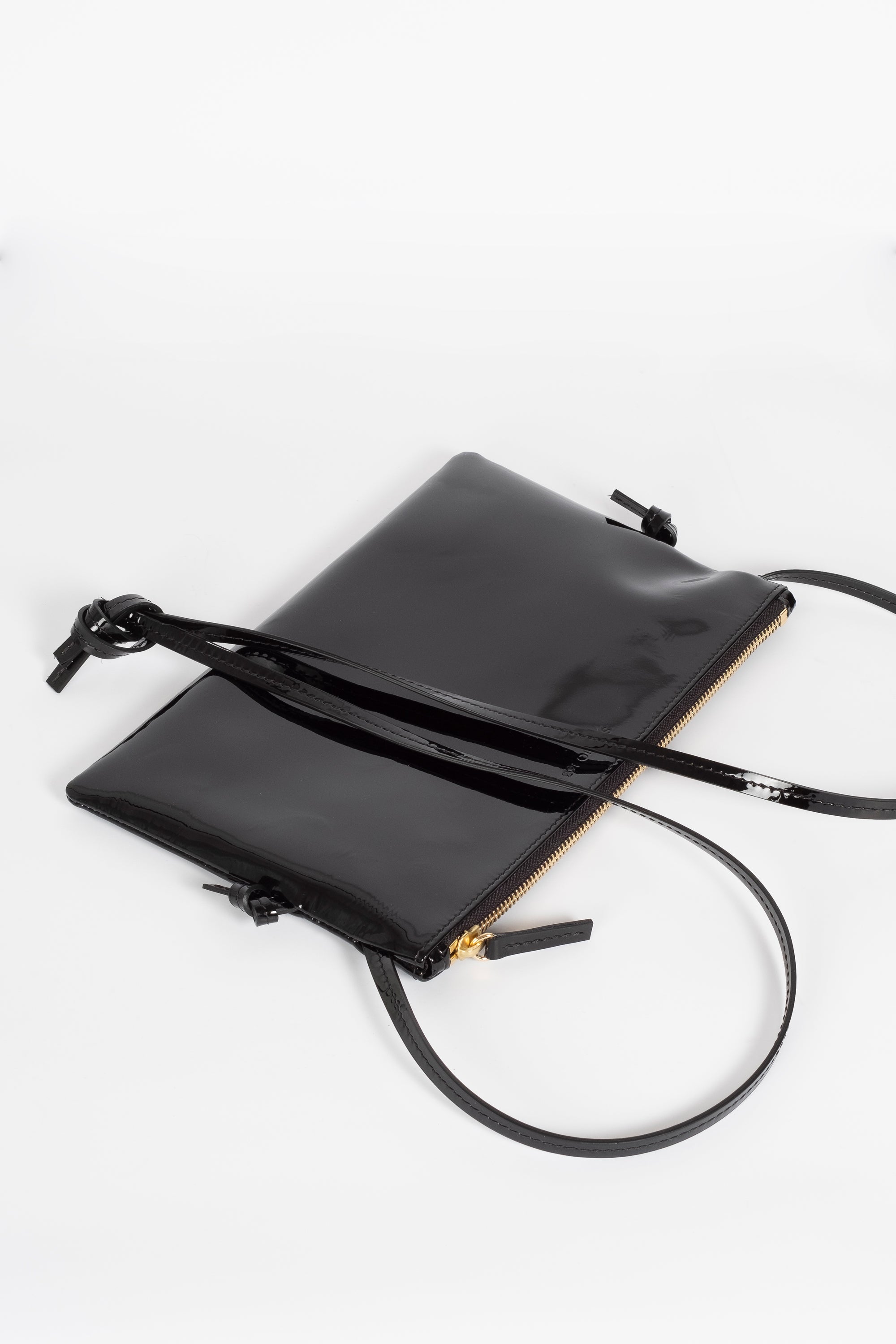 Cross bag patent black