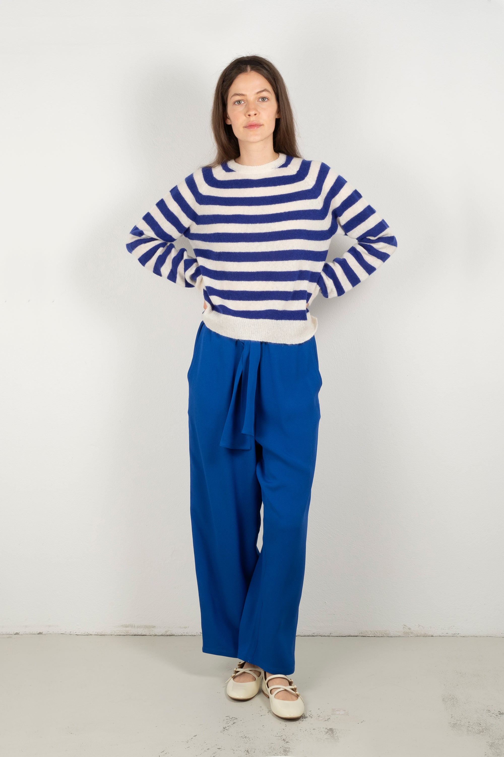 ELIN sweater