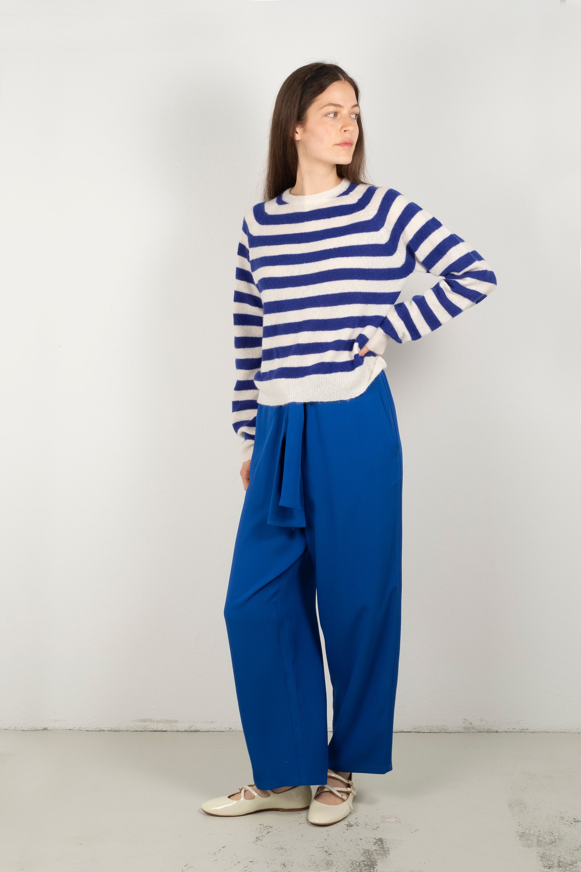 ELIN sweater