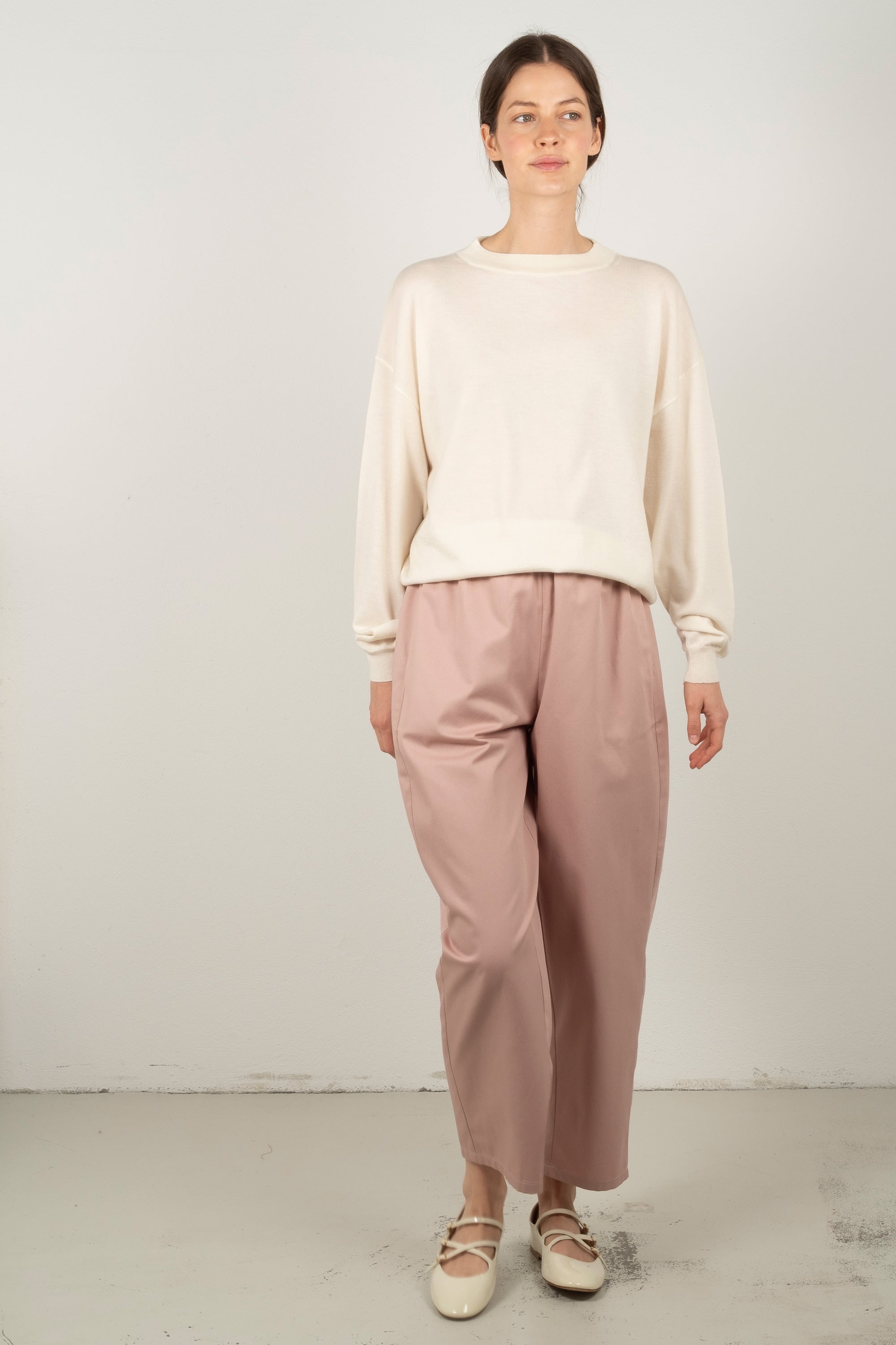 TUYA lightweight sweater