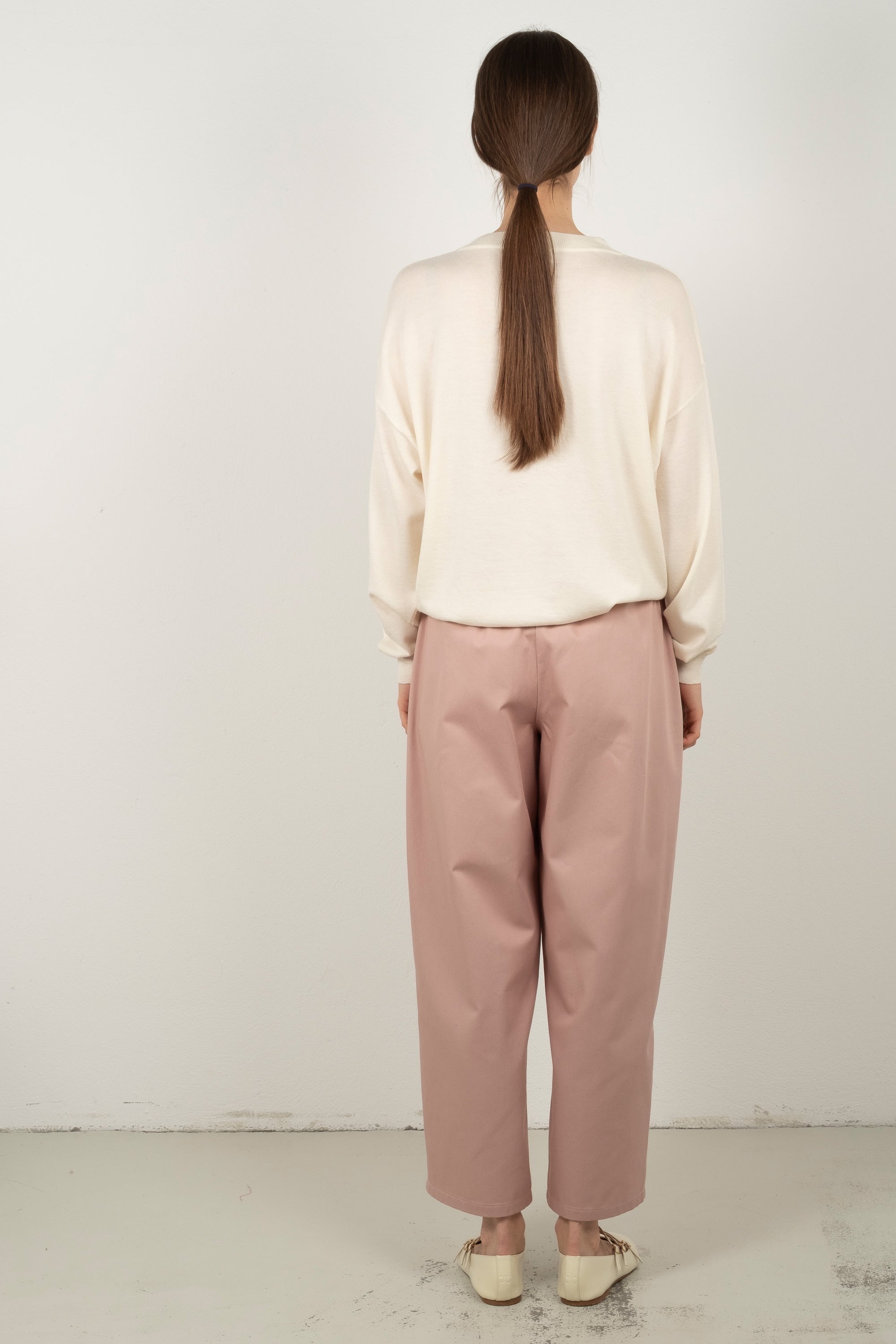 TUYA lightweight sweater