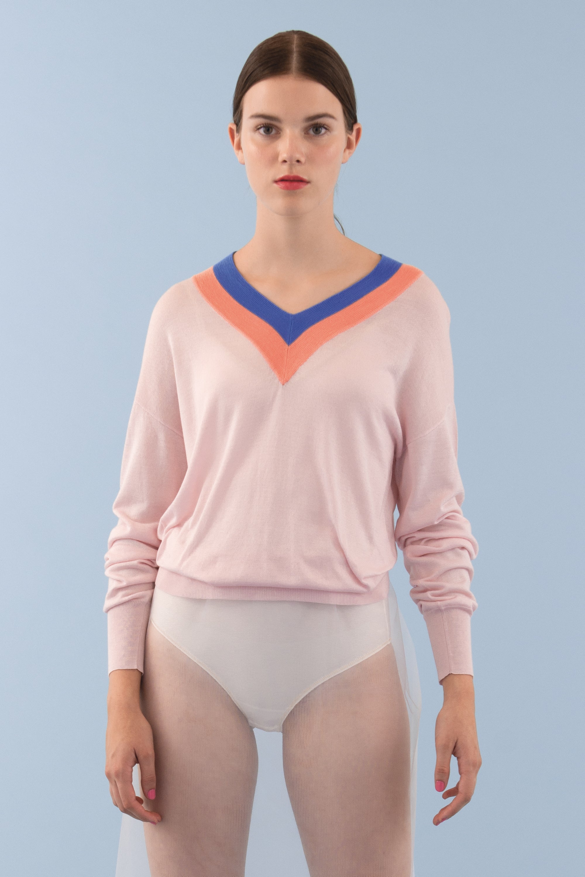 Light V-Neck sweater