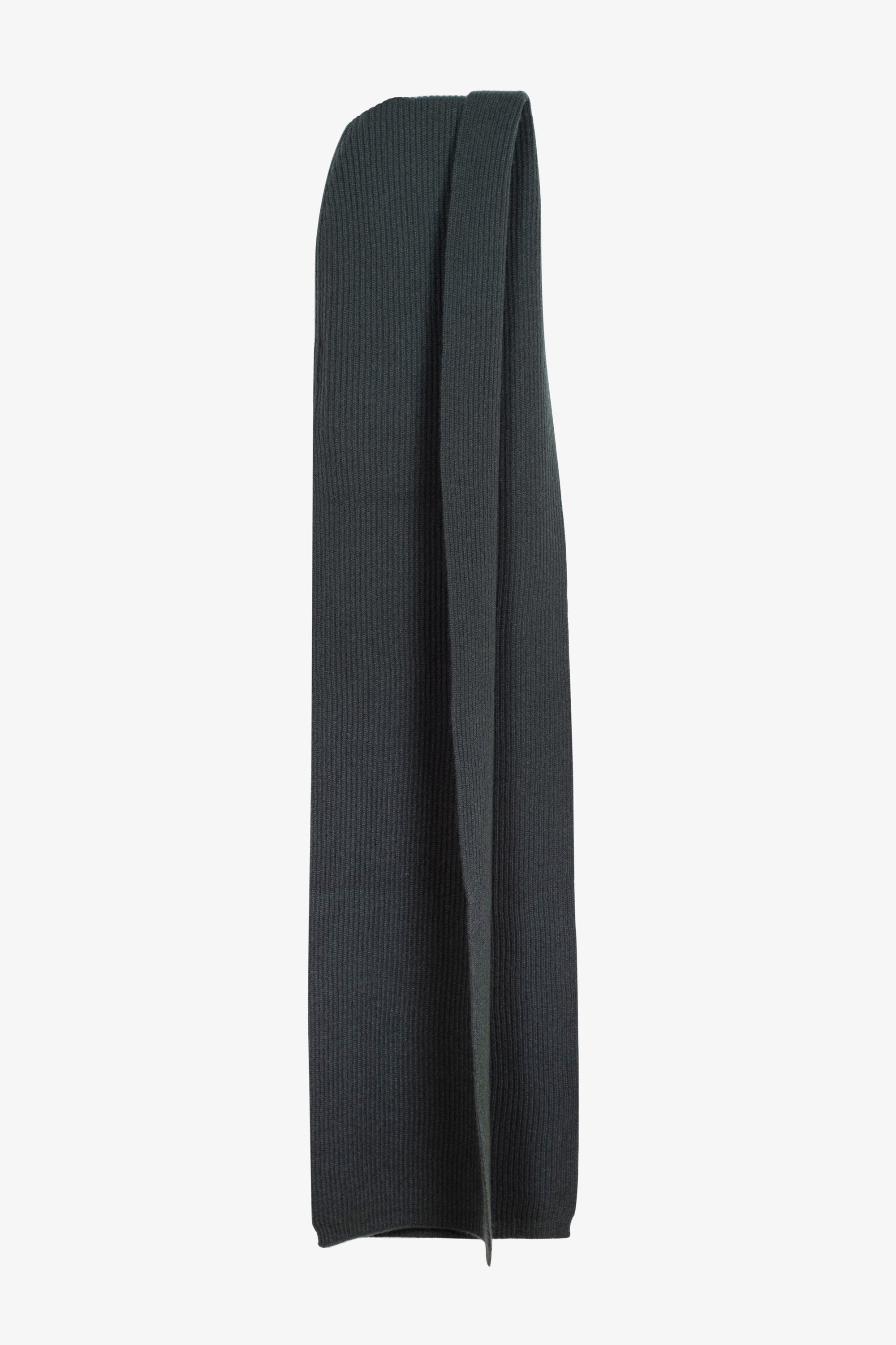DAI cap scarf