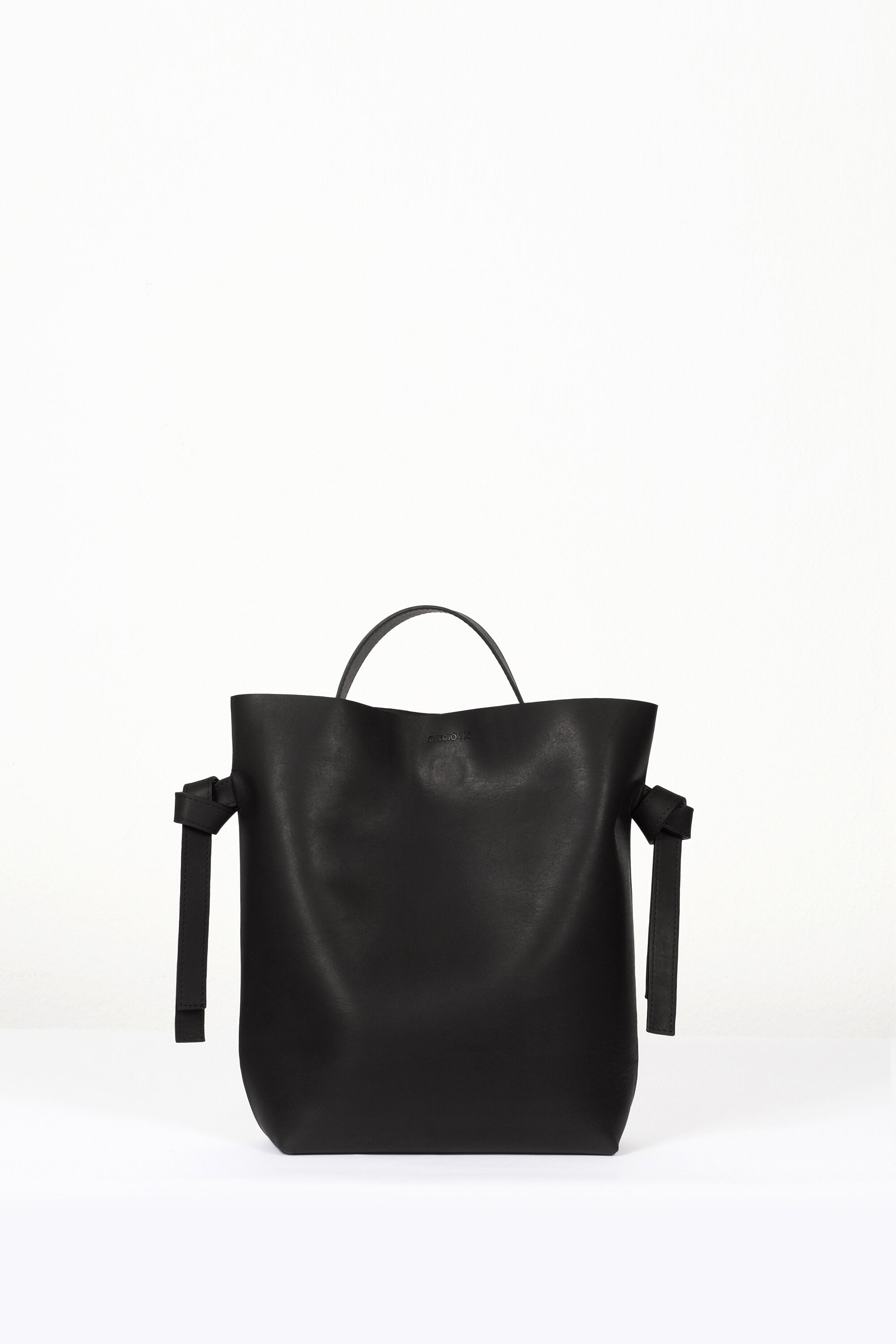 BENDER Small Black
